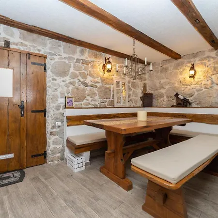 Holiday home Lidija