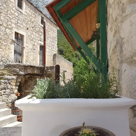 Holiday home Lidija