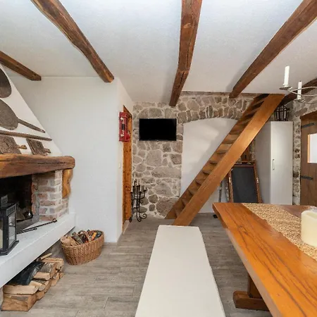 Holiday home Lidija