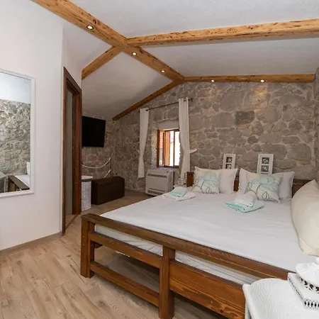 Lidija Hébergement de vacances *